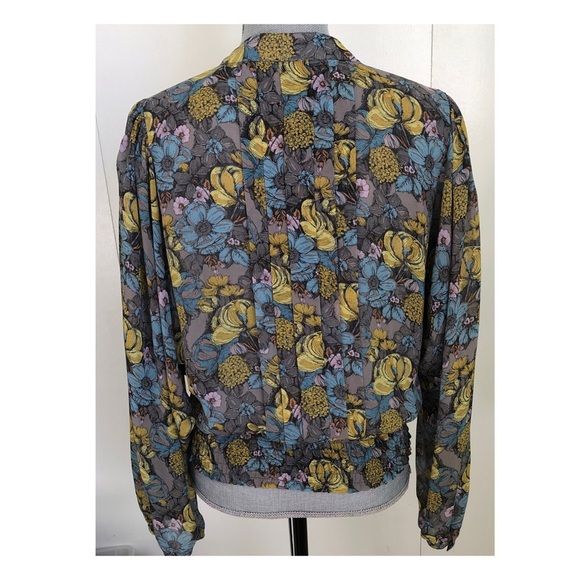 HINGE GORGEOUS FLORAL TOP - Picture 5 of 7